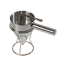 Doser a main en acier