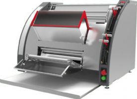 Façonneuse verticale avec sortie pain-plat