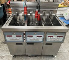 Friteuse 3 cuves 15L avec filtration automatique