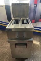 Friteuse à gaz 2 cuves de 7L sur armoire d'Occasion