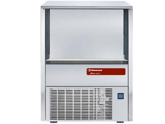 hollow ice cube maker