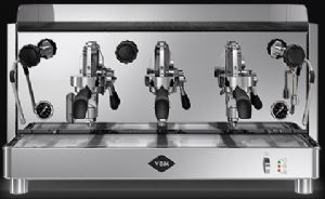 Machine à café 3 groupes manuelle