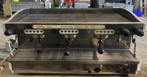 Machine à Café Electrique Semi-automatique CIMBALI