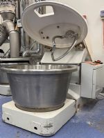 Pétrin à spirale à Cuve sortante 120 Kg Farine