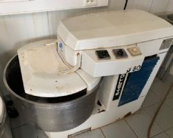 pétrin spirale 75kg de farine