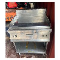 Plancha inox double sur support ouvert au Sénégal