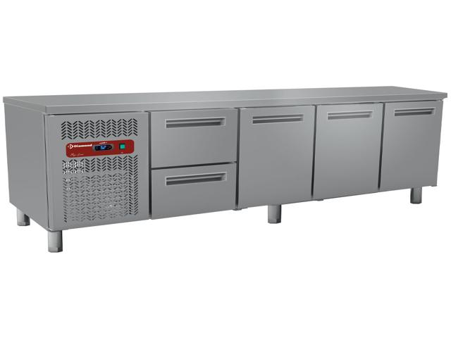 Table frigorifique 3 portes+2 tiroirs prof 700mm