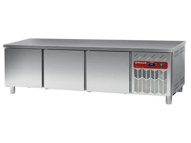Table frigorifique ventilé 3 portes (600x400) 550L